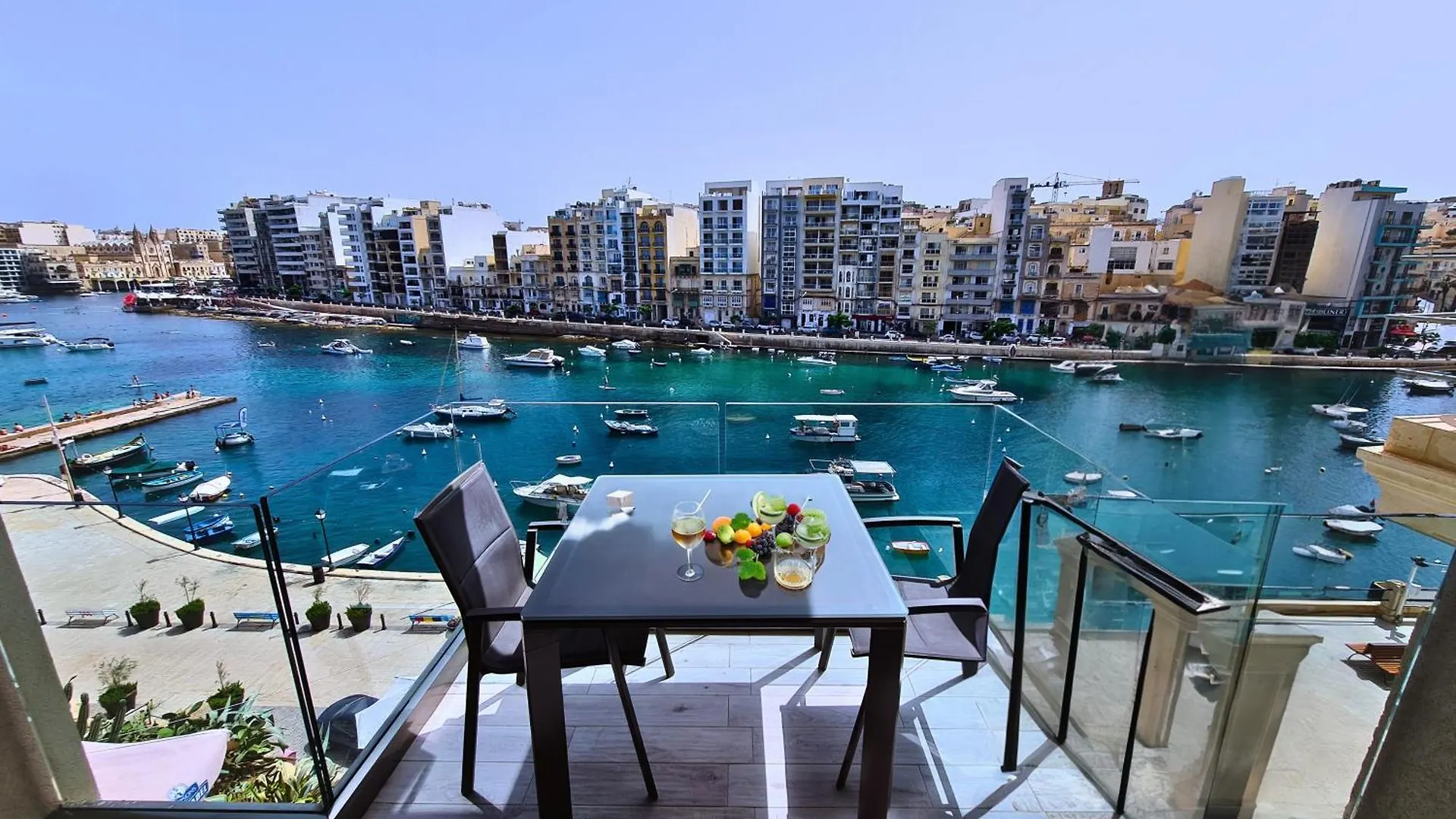 Supreme Seafront Apt With Balcony In St.Julian'S Saint Julian's 0*,  Malta